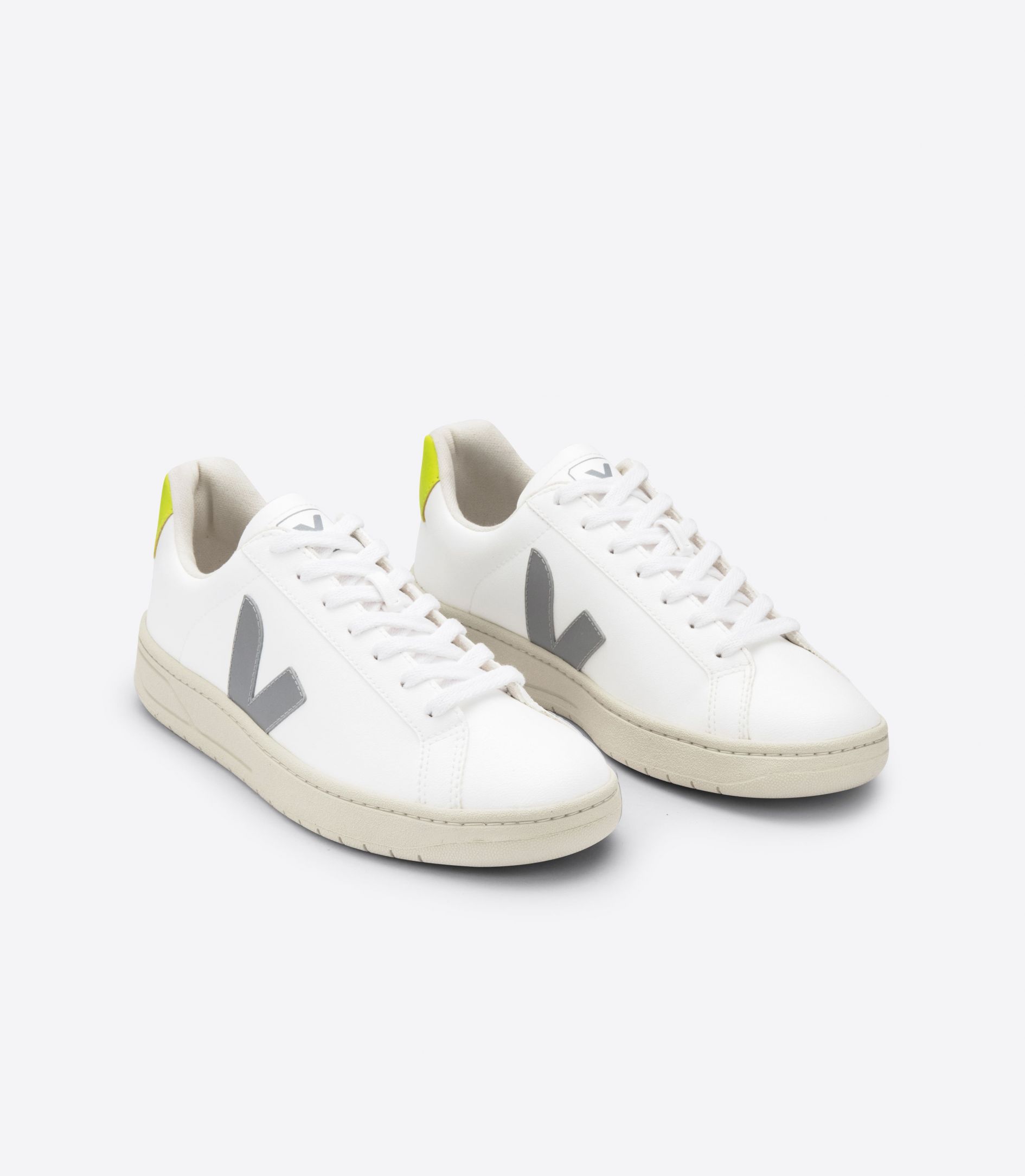 Veja Urca Cwl Men's Sneakers White Grey | VJ69481T