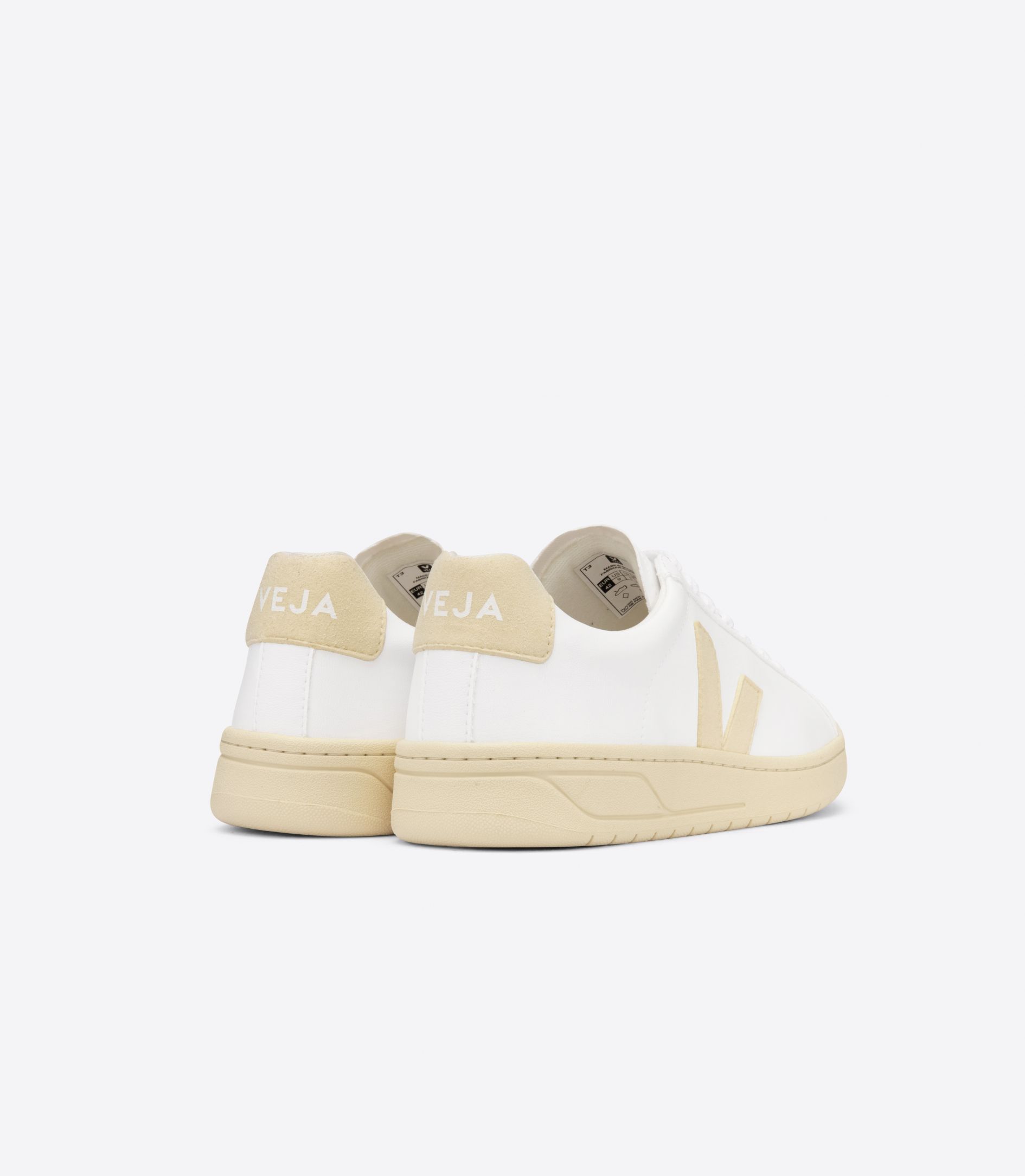 Veja Urca Cwl Men's Sneakers White | VJ78193S