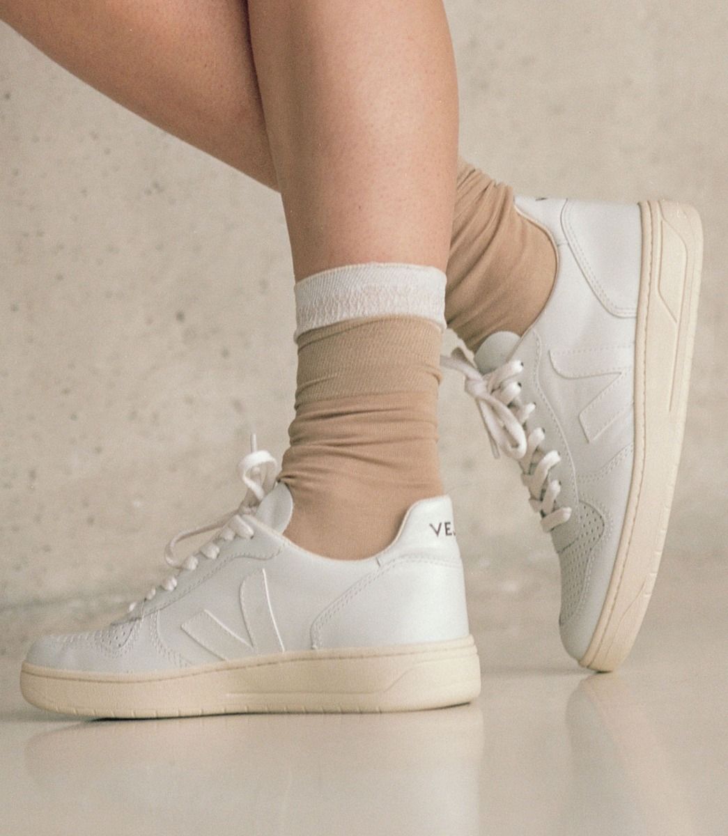 Veja V-10 Leather Women's Sneakers White | VJ87502J