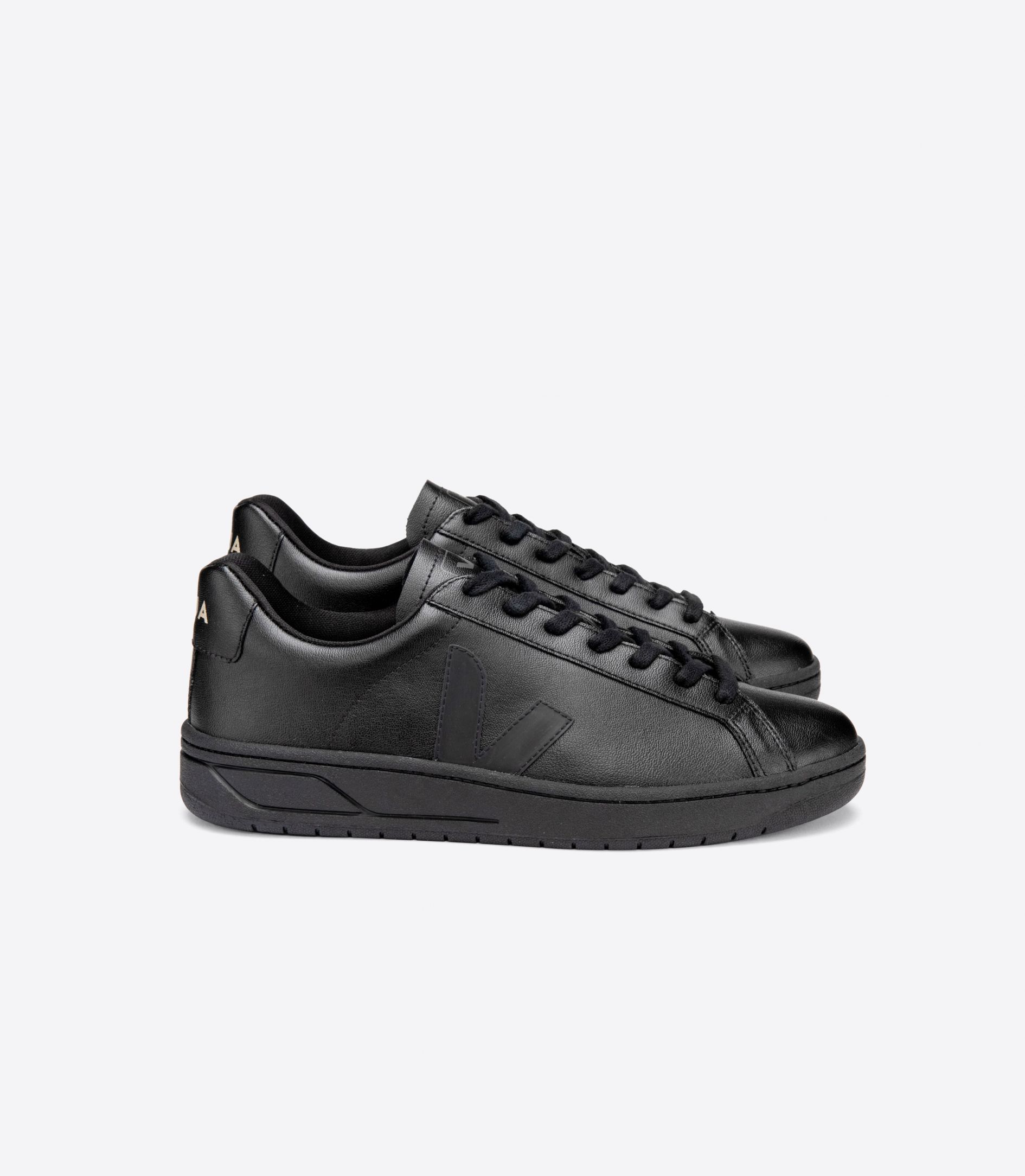 Veja Urca Cwl Men's Sneakers Black | VJ58324X