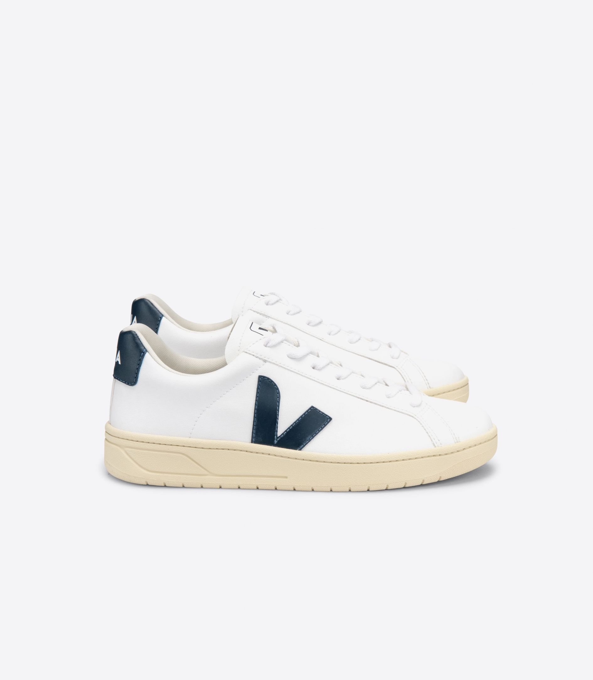 Veja Urca Cwl Vegan Men's Sneakers White | VJ07168Z