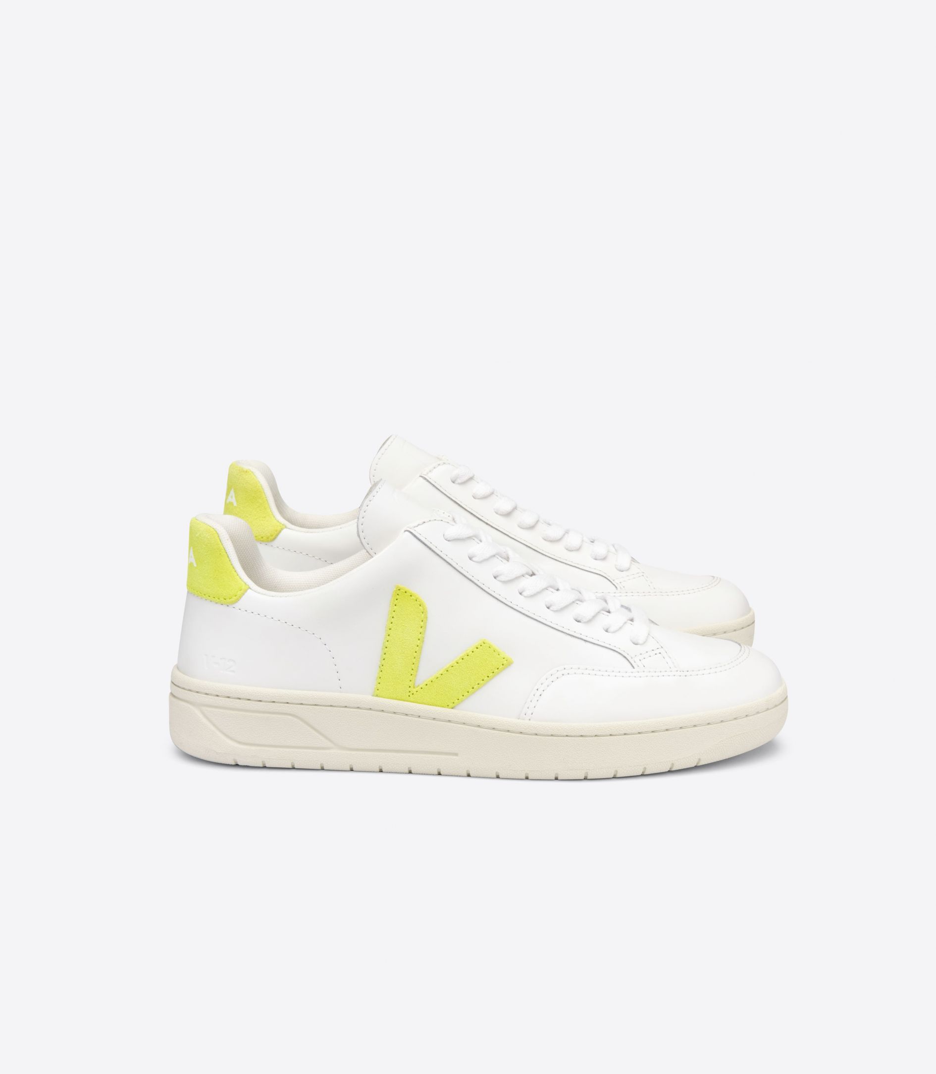 Veja V-12 Leather Men's Sneakers White | VJ79548R